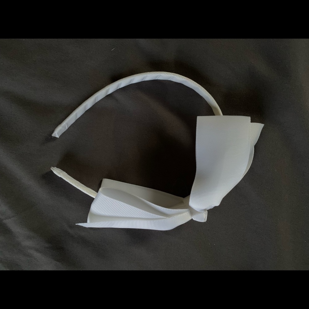 Girls white headband with bow